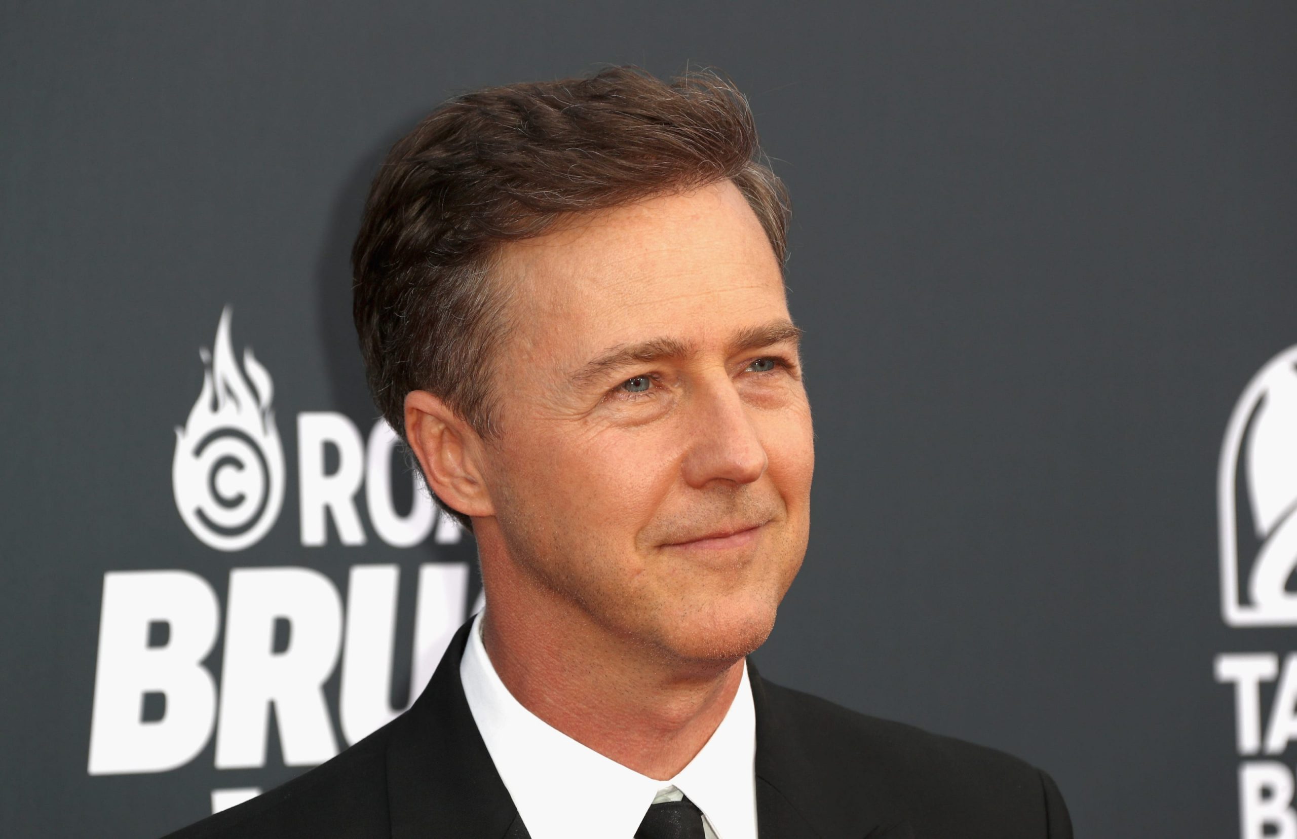 Edward Norton Net Worth, Wealth, and Annual Salary 2 Rich 2 Famous