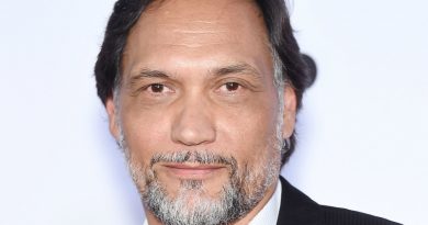 Jimmy Smits net worth