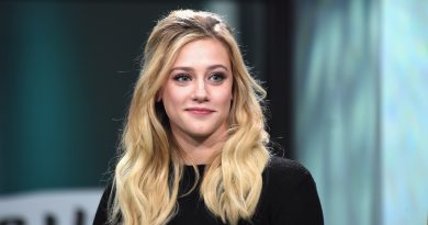 Lili Reinhart net worth