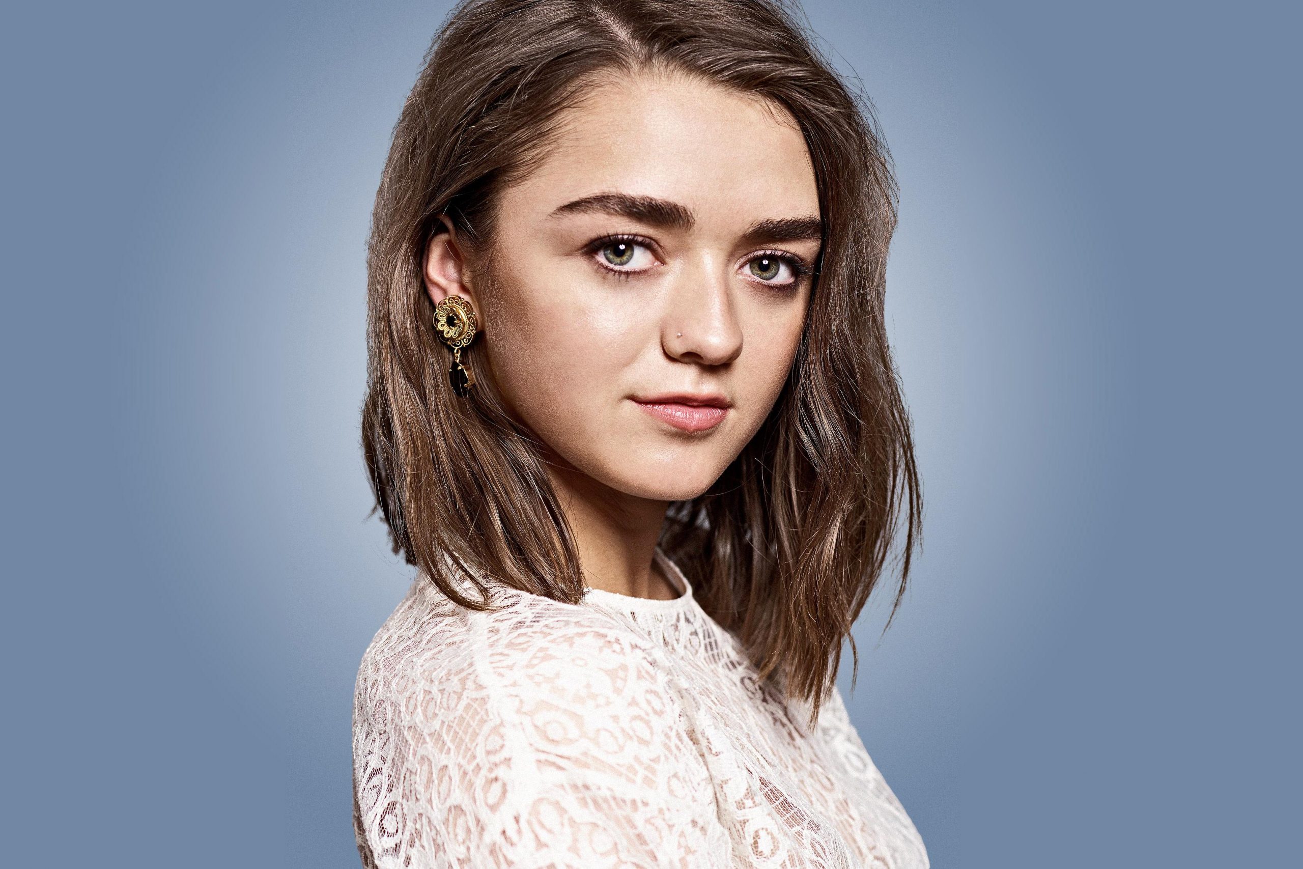 Maisie Williams Net Worth, Wealth, and Annual Salary 2 Rich 2 Famous