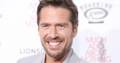 Alexis Denisof net worth