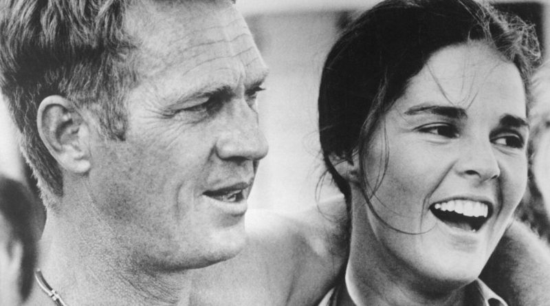 Ali MacGraw net worth