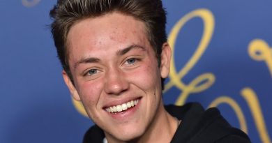 Ethan Cutkosky net worth