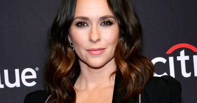 Jennifer Love Hewitt net worth