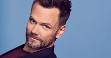 Joel McHale net worth