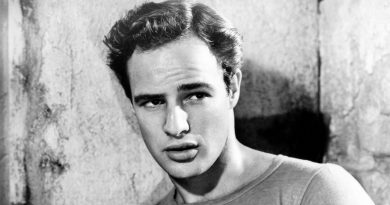 Marlon Brando net worth