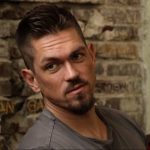 Steve Howey net worth