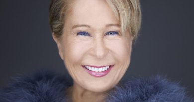 Yeardley Smith net worth