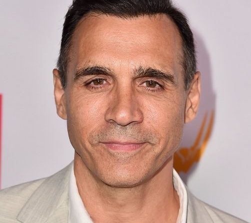 Adrian Paul Net Worth