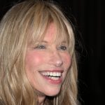 How Rich is Carly Simon