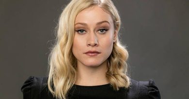How Rich is Olivia Taylor Dudley