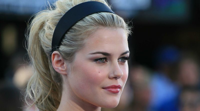 How Rich is Rachael Taylor