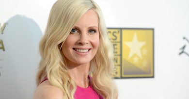 How Rich is Monica Potter